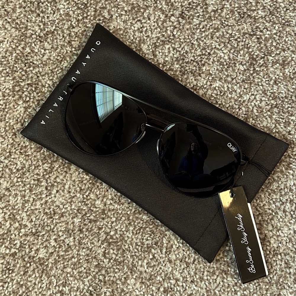 NWT Black Quay Vivienne Sunglasses